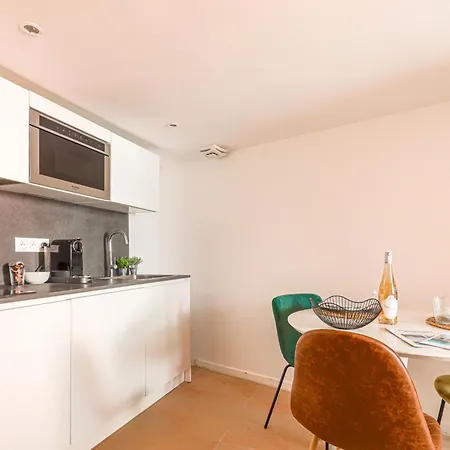 Patio Delille By Interhome アパート ニース
